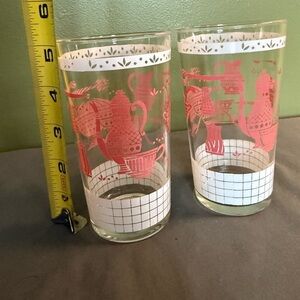 Libbey Hostess Kitchen Pink and‎ White Design Drinking Glasses Set of 2